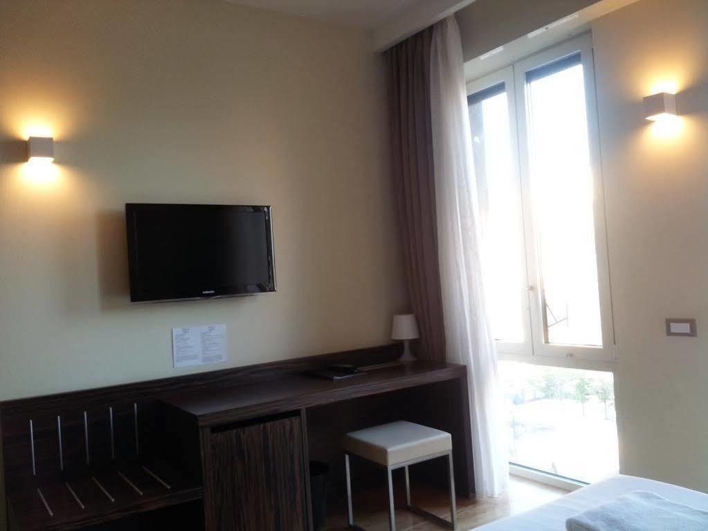 Ih Hotels Milano Centrale Guest House Eksteriør bilde